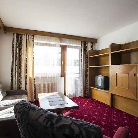 Apartament Appartementhaus Solstein Seefeld w Tirolu