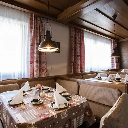 Appartementhaus Solstein Apartment